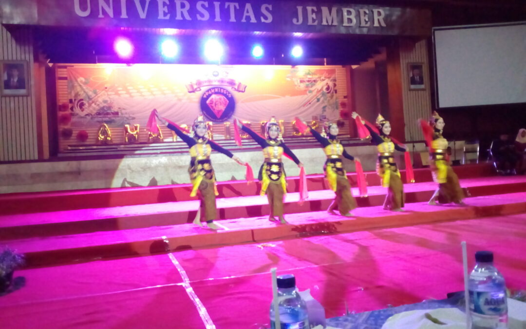 MAHASISWA PSIK GELAR MALAM INAGURASI 2017