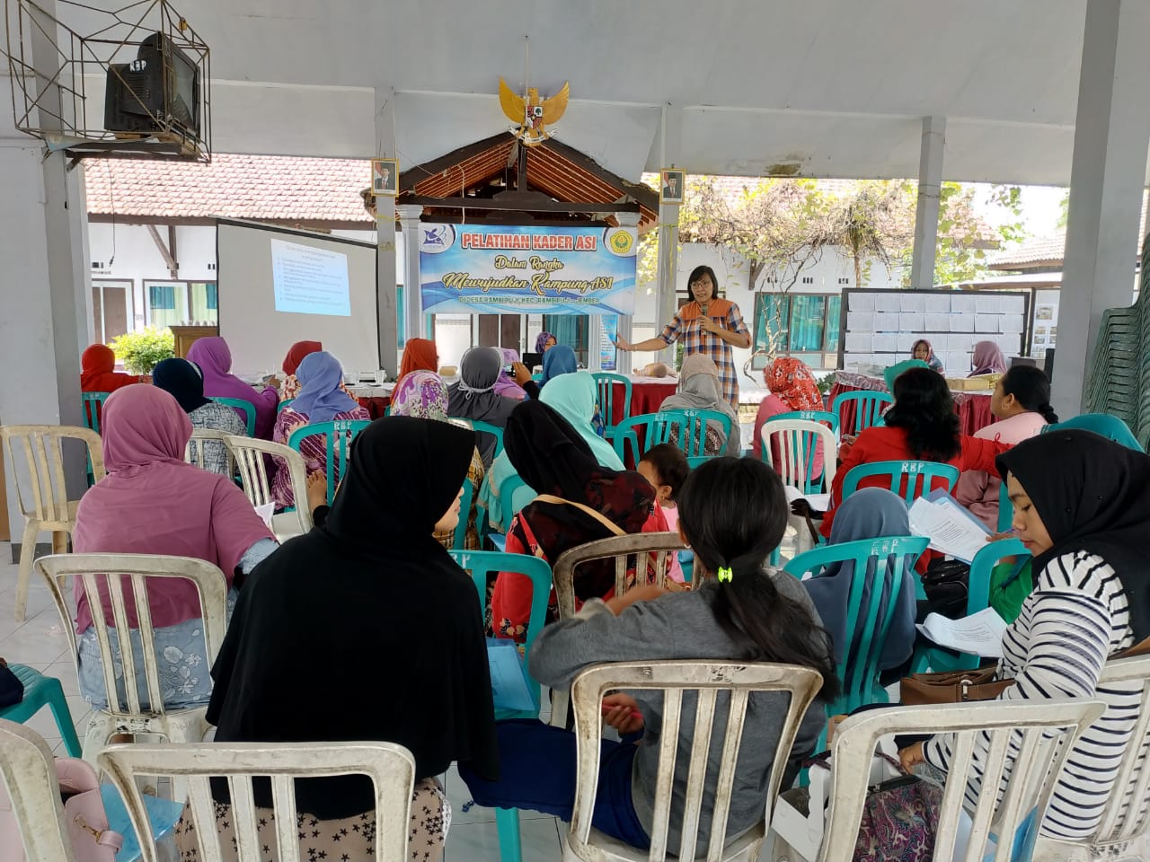 PENGABDIAN MASYARAKAT DOSEN FAKULTAS KEPERAWATAN “DESA RAMBIPUJI DAN DESA KALIWINING SIAP MENJADI KAMPUNG ASI”