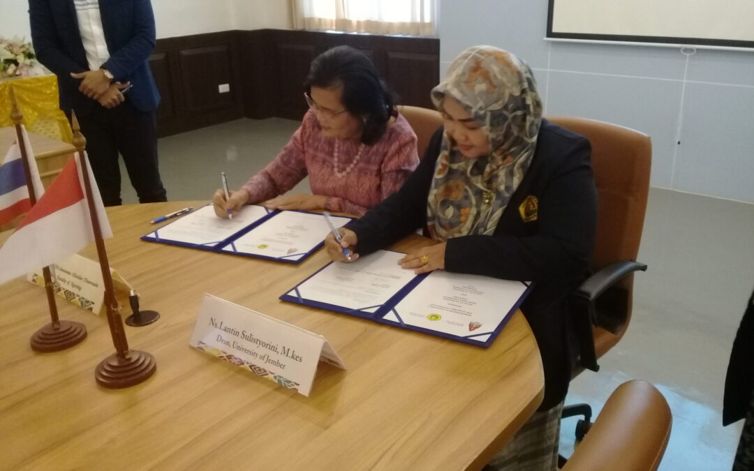 PENANDATANGANAN MOA KERJA SAMA FAKULTAS KEPERAWATAN UNIVERSITAS JEMBER DENGAN KHON KAEN UNIVERSITY THAILAND