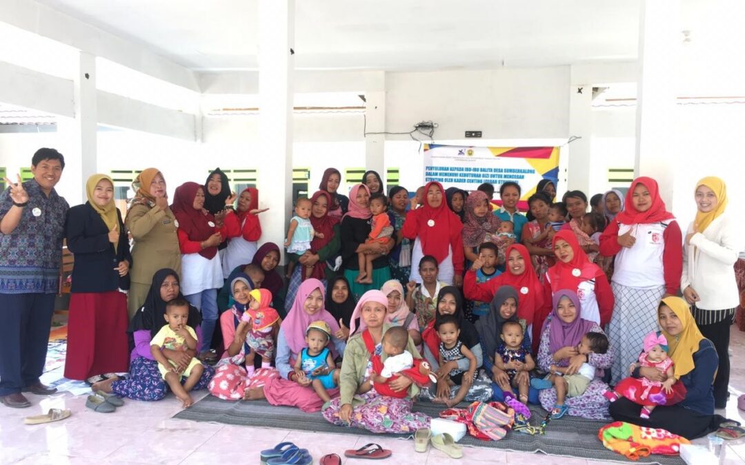 PEDULI STUNTING “Lagi” melalui Pemberdayaan Kader dan Pemanfaatan Hasil Pertanian di Desa Sumber Kalong Kecamatan Kalisat