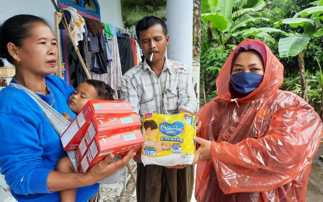 Rektor Universitas Jember, Kunjungi warga Penyintas Erupsi Semeru