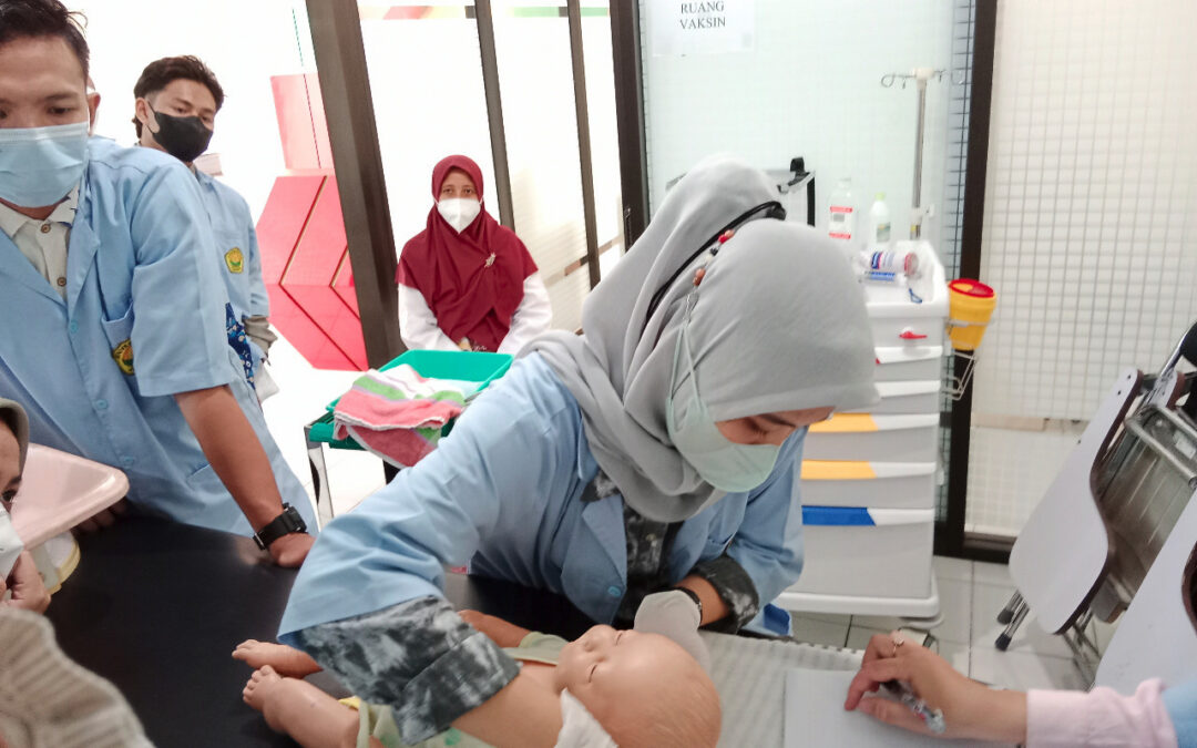 Mahasiswa Universitas Jember Kampus Lumajang Sambut Gembira Kuliah Luring