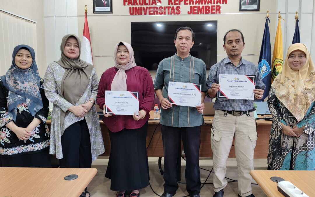 Penghargaan Tenaga Kependidikan Berintegritas Triwulan I Fakultas Keperawatan Universitas Jember
