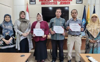 Penghargaan Tenaga Kependidikan Berintegritas Triwulan I Fakultas Keperawatan Universitas Jember