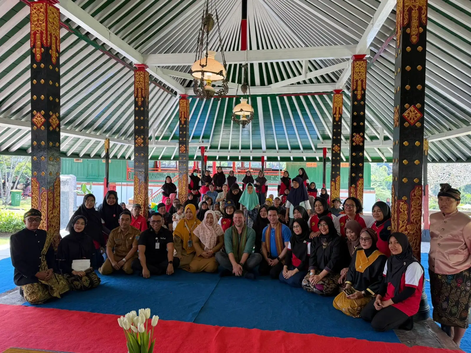 International Community Service 2025 Magister Keperawatan Fakultas Keperawatan Universitas Jember: Kolaborasi Global untuk Kesehatan Lansia