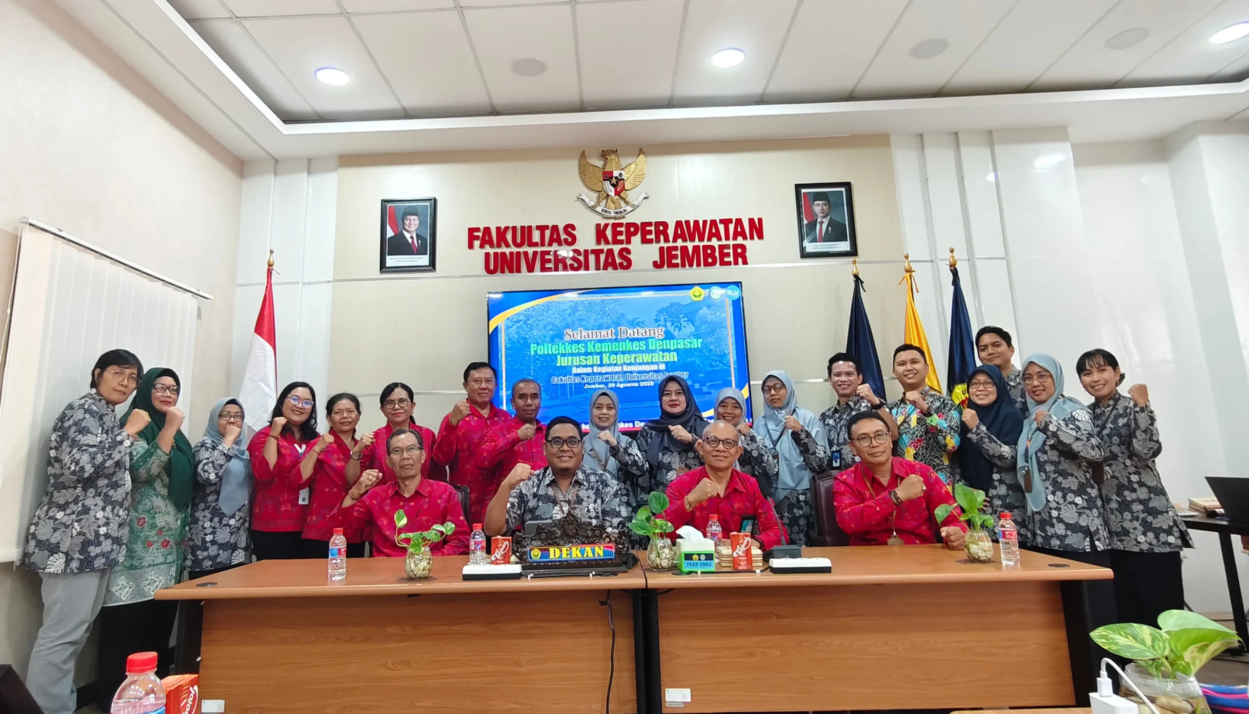 POLTEKKES KEMENKES DENPASAR LAKUKAN BENCHMARKING DI FAKULTAS KEPERAWATAN UNEJ: PERKUAT PUBLIKASI ILMIAH DAN TATA KELOLA LABORATORIUM