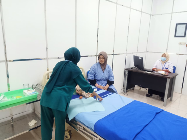 OSCE Profesi Ners Angkatan 34: Wujudkan Lulusan Kompeten dan Profesional