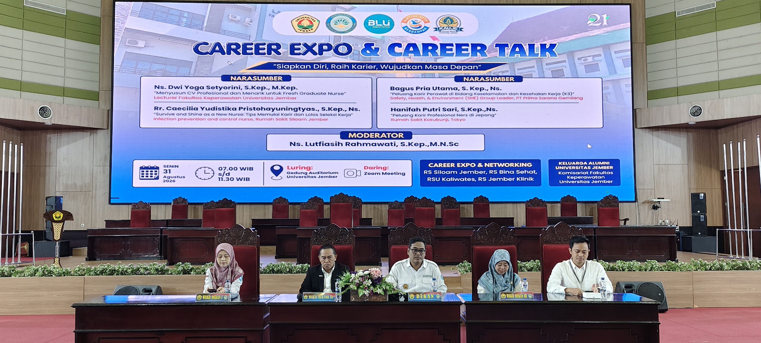Career Expo dan Career Talk Fakultas Keperawatan Universitas Jember: “Siapkan Diri Raih Karier, Wujudkan Masa Depan”